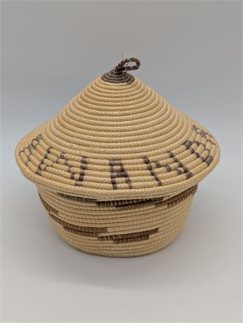 RWANDA Hands Woven African Round BASKET W/ fitted Lid 4.5" x 5"