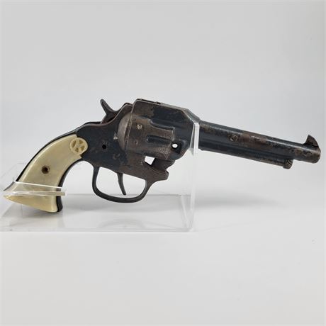 Vintage Kilgore Ranger Cap Gun w/ Leather Holster