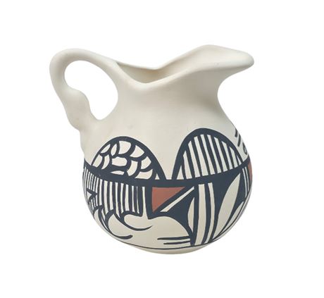 Signed Piece of Navajo Pottery