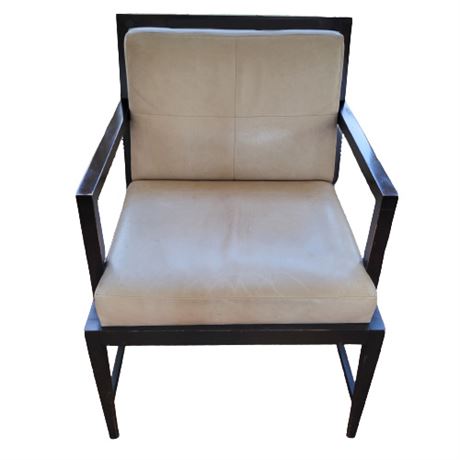 Mid-Century Modern White Leather Seat Arm Chair