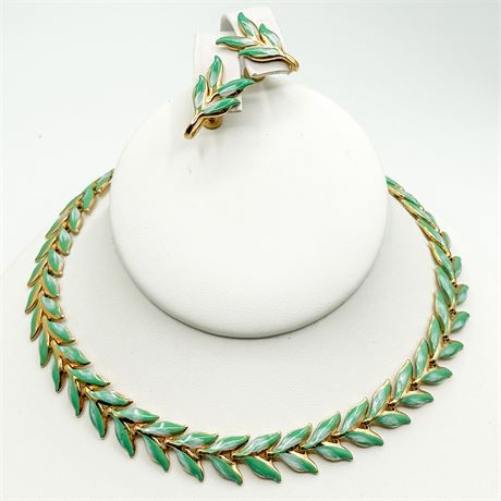 Vintage Alice Gold Tone & Enamel Necklace & Earring Set