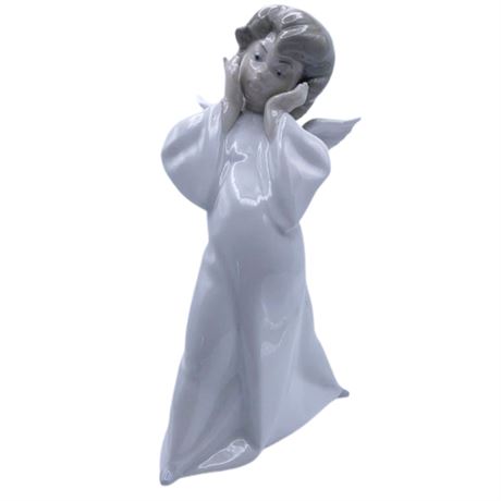 Lladro Ceramic Angel Figurine #4959