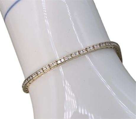 $7900 14k Yellow Gold 2.5 Carat Round Brilliant Diamond Tennis Bracelet