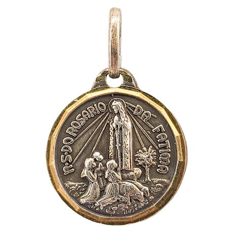 Vintage Terra De Fatima Religious Reliquary Medal