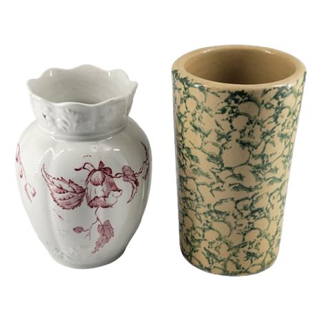 "Lily" Winkle & Co Vase / Stoneware Vase