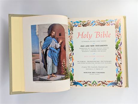 Vtg 1971 Illustrated Holy Bible Masterpieces of Religious Art