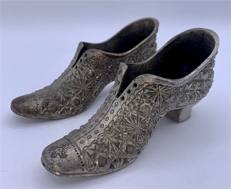 Pair of Heavy Cast Metal Daisy & Button Miniature Heeled Shoes
