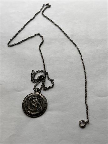 Sterling silver Saint Christopher‘s metal with  chain