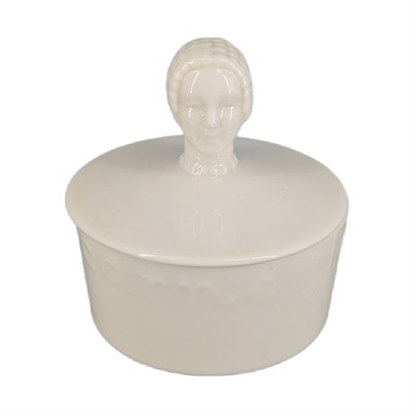 Hattie Carnegie by Lenox Figural Porcelain Powder Box 1940s