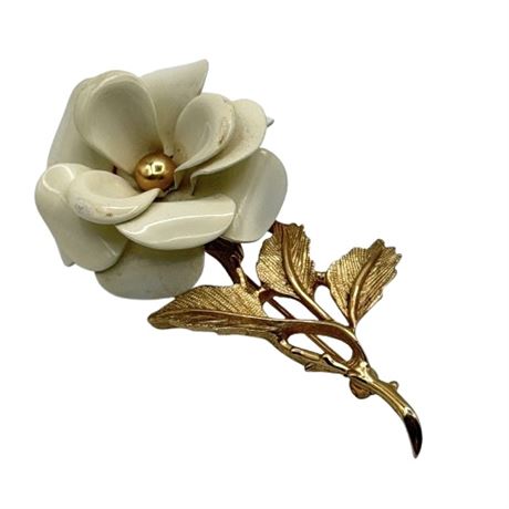 Avon Gold Tone Brooch