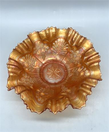 Fenton Marigold Peacock and Grape Bowl 3-1 Edge