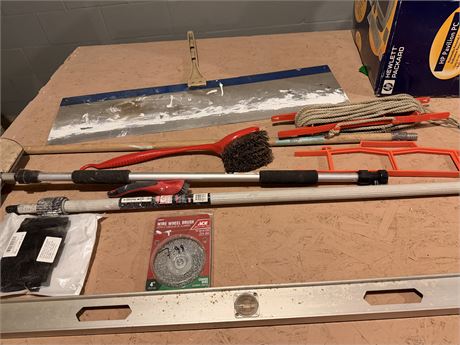Level Huge Painter's Trimmer, Brooms & Brushes