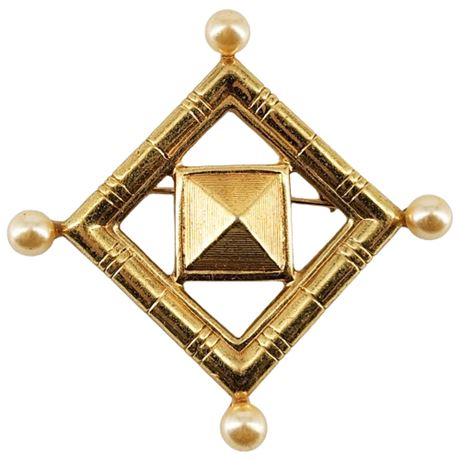 Signed Vintage Sandra Miller Burrows Gold Tone Pyramid Brooch