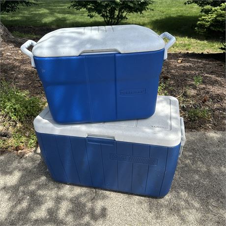 Pair of Blue Coolers Rubbermaid & Coleman