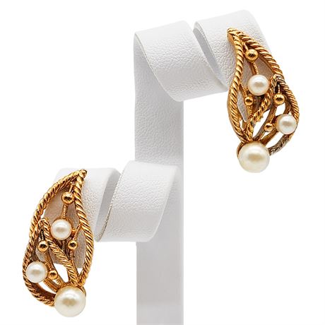 Vintage MARVELLA Faux Pearl Gold Tone Leaf Clip Earrings