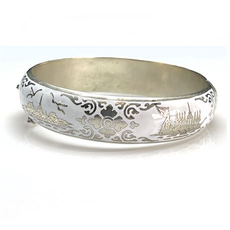 Vintage Siam Sterling White Enamel Hinged Bangle Bracelet w Engravings