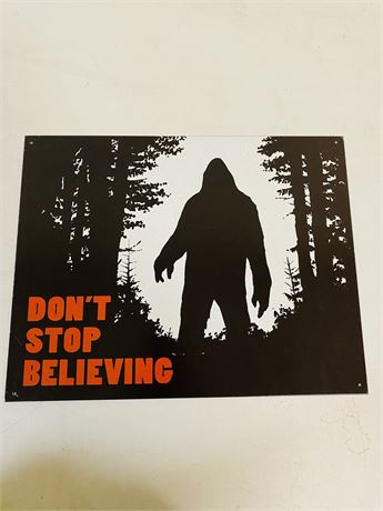 12.5x16” Bigfoot Metal Sign