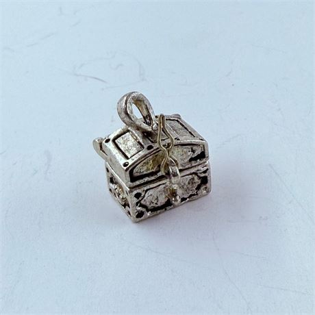 6g Sterling Trinket Box Pendant