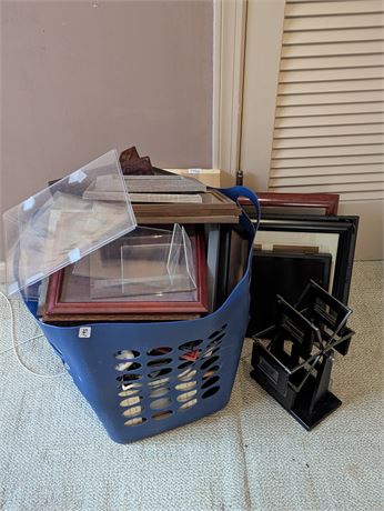 Lot Picture Frames in Basket