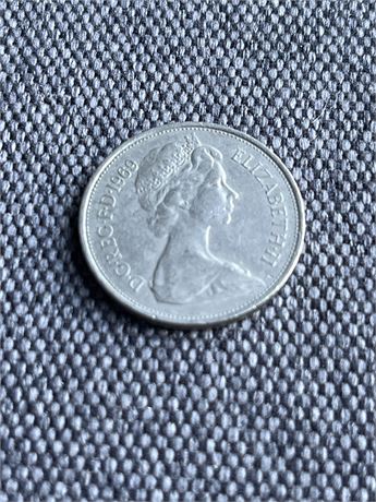 1968 United Kingdom 10 pence coin. 7 grams
