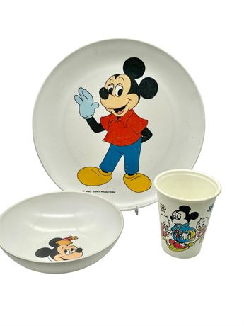 Mickey Mouse / Disney Plates and Cups