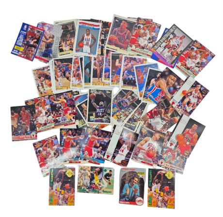 Lot of Mixed Basketball Cards
