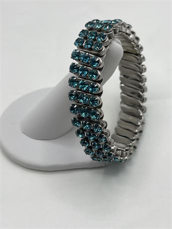 Vintage three layer, turquoise rhinestone retro stretch bracelet