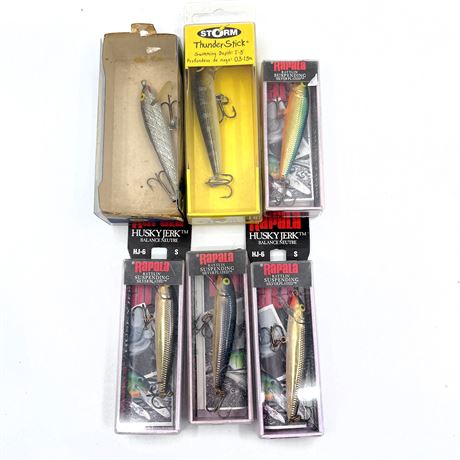 Vintage NEW Fishing Lure Lot- Rapala Husky Jerk, Storm Thunderstick, Kassnar