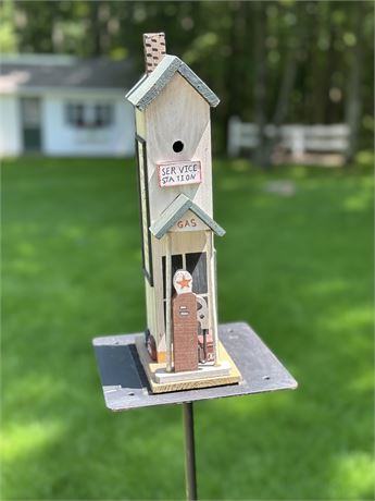Charming Wren's Gas Station Bird House on Metal Stand