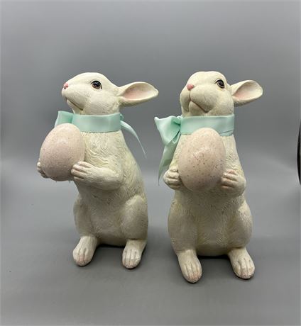 Pair of Easter Bunnies