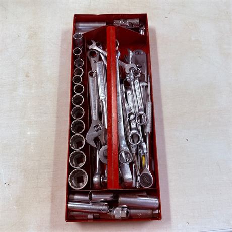Huge Lot of Mostly Craftsman Tools