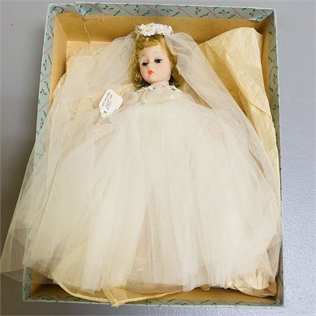 NOS 1961 Madame Alexander Cissette Bride Doll