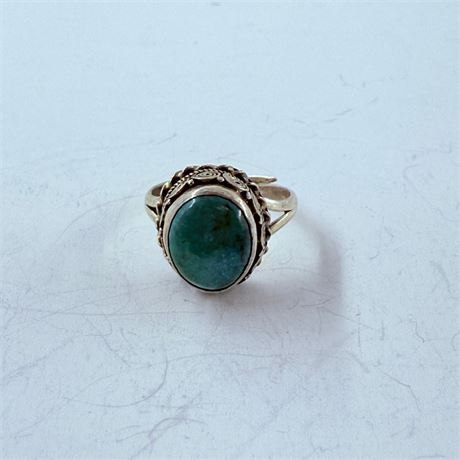9.3g Sterling Ring Size 7