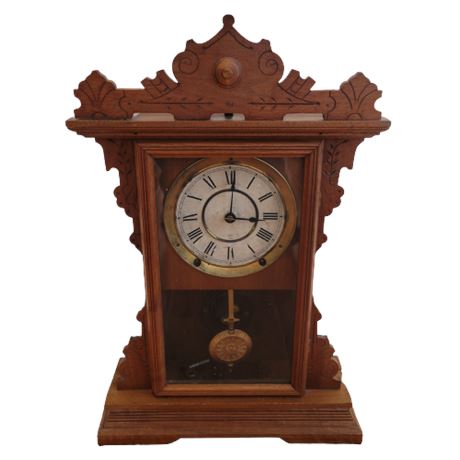Antique Seth Thomas Walnut Parlor Mantle Clock