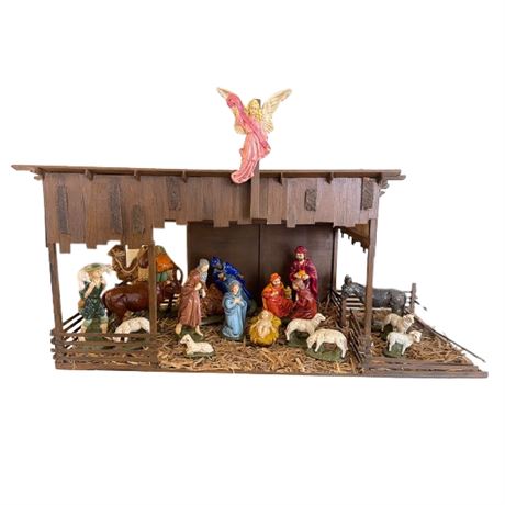 Large Manger with Figures