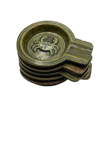 Set a five crab ashtrays