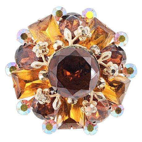 Vintage BEAU JEWELS Domed Prong Set Topaz Rhinestone Brooch