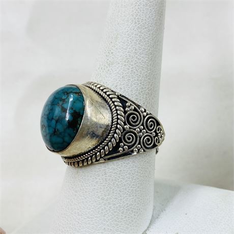 16.6g Sterling Turquoise Ring Size 9