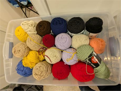 Lot yarn Yellow, Beige, Purple, Red, Blue, etc. w/storage container
