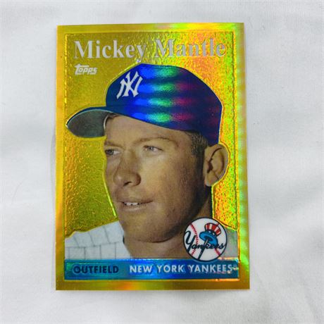 2010 Topps Mickey Mantle Gold Refractor #1