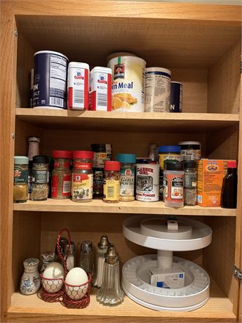 Spices, Pill Caddy & S&P & Egg Holder