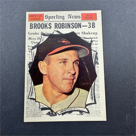 1961 Topps Brooks Robinson #572