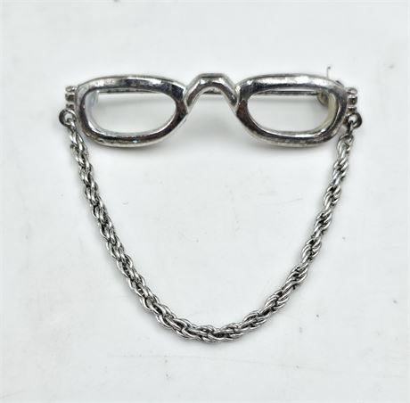 Silvertone Glasses Pin with Chain for Holding Glasses
