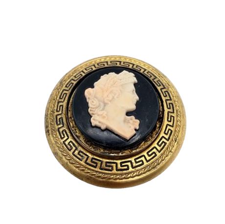 Vintage Cameo Brooch