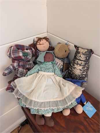 Lot Dolls & Stuffed Toys + Misc. W/ Plastic Container