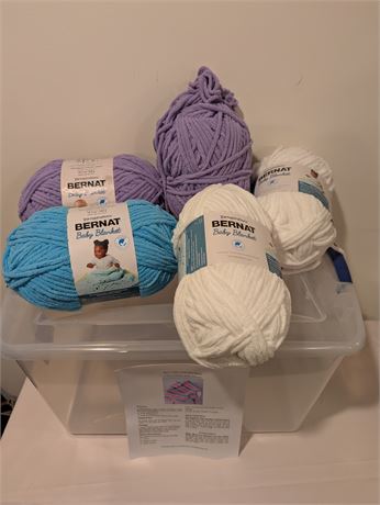 Lot Bernat Baby Blanket Yarn + Storeage Container
