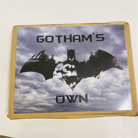 Case of 25 ‘Batman’ 12.5x16” Retro Metal Signs