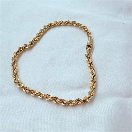 2.53g 14k Gold Bracelet