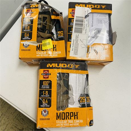 3 Muddy Morph Trail Cameras