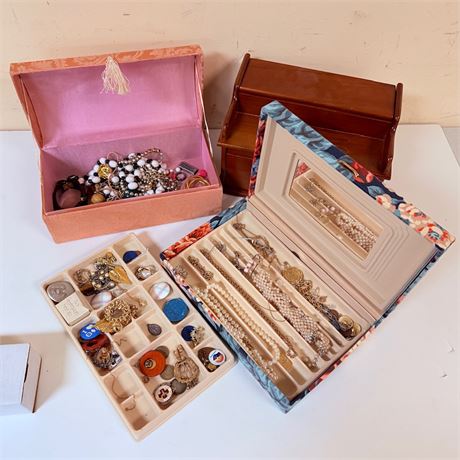 Jewelry Lot - Unsearched